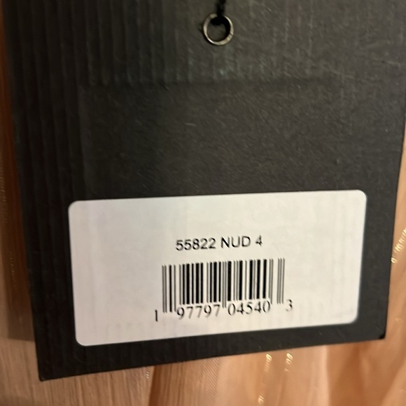 MAC DUGGAL 55822 NWT Chain Trim Keyhole Halter Neck A Line Gown - Picture 7 of 7